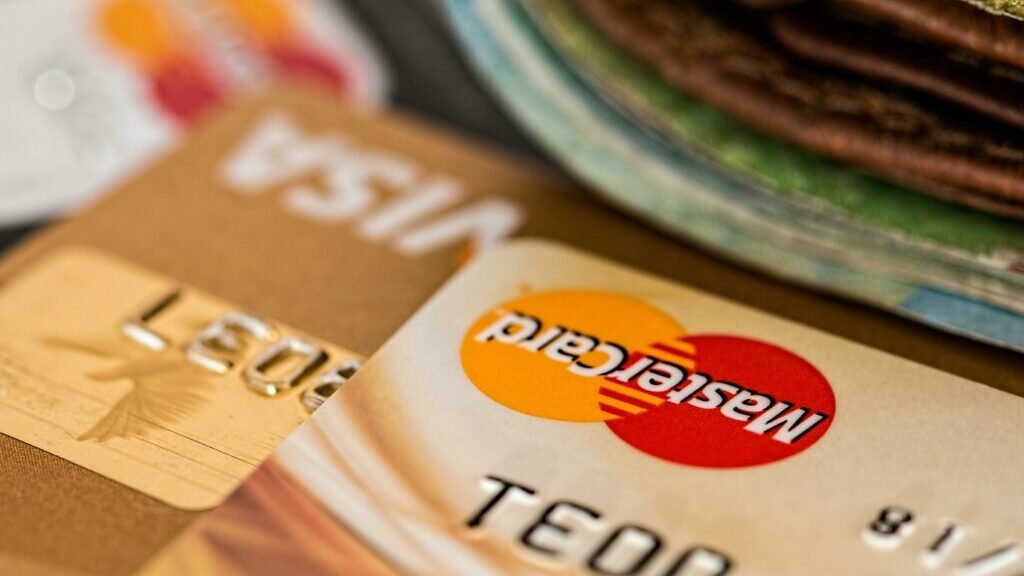 Credit Cards Without Credit Checks: A Hassle-Free Way to Build Credit
