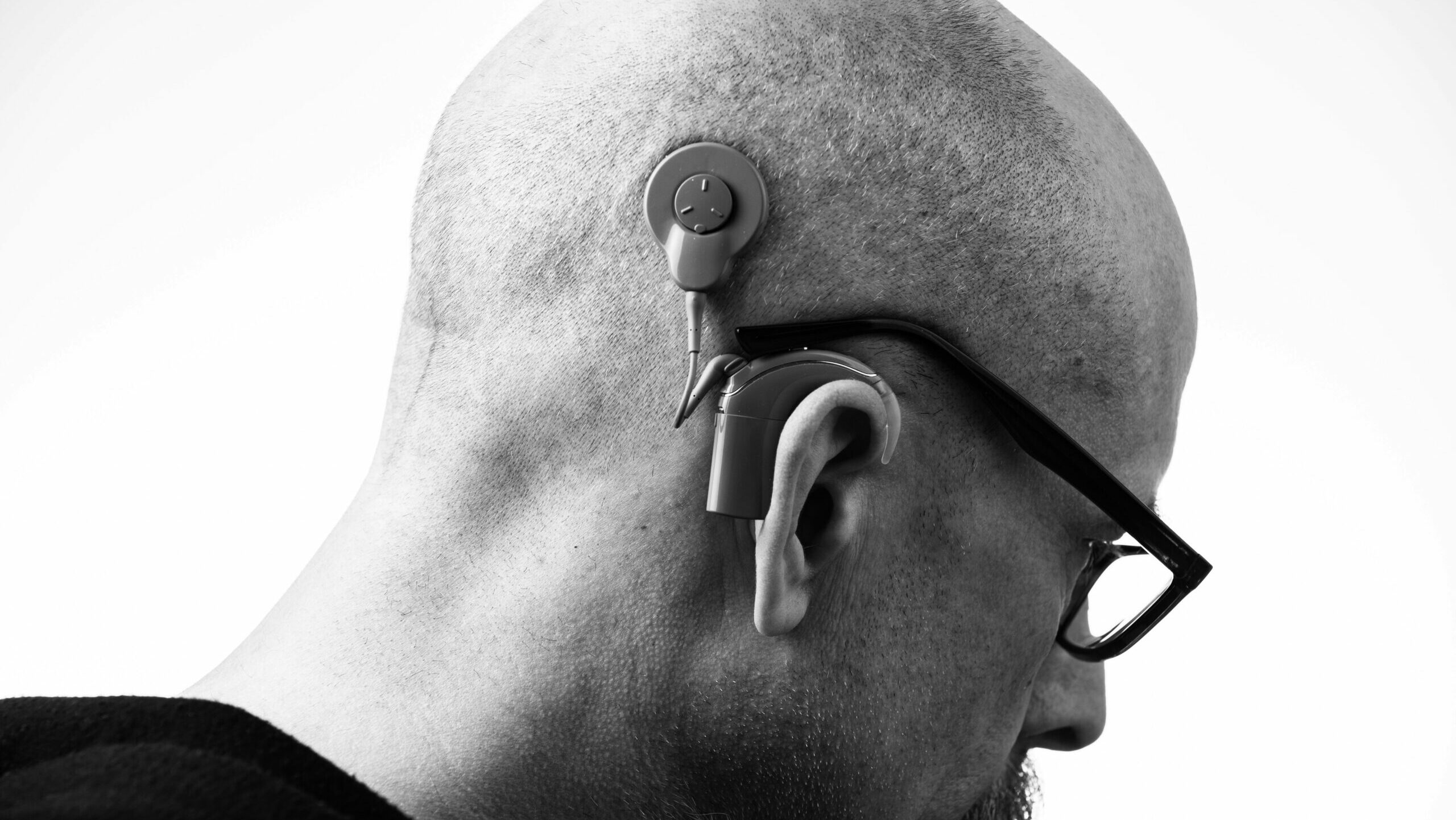 Rediscover the Joy of Sound: Your Essential Guide to Hearing Aids for Seniors